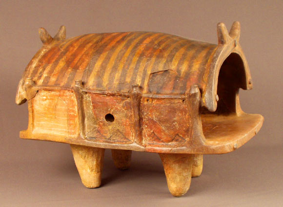 Clay model of a Trypillia dwelling (Trypillia BII, around 4000-3900 BC). Image credit: Nataliia Burdo / Mykhailo Videiko.